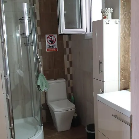 Pavlos House شقة