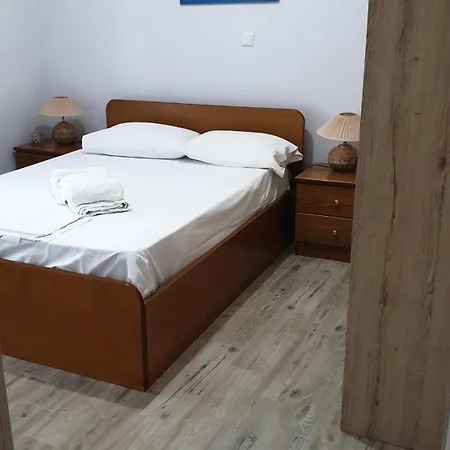 Pavlos House شقة