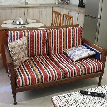 Pavlos House شقة